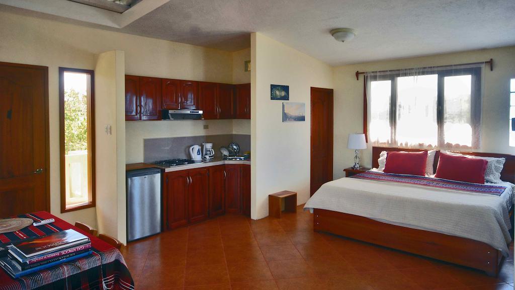 The Galeodan Suites Puerto Baquerizo Moreno Kültér fotó