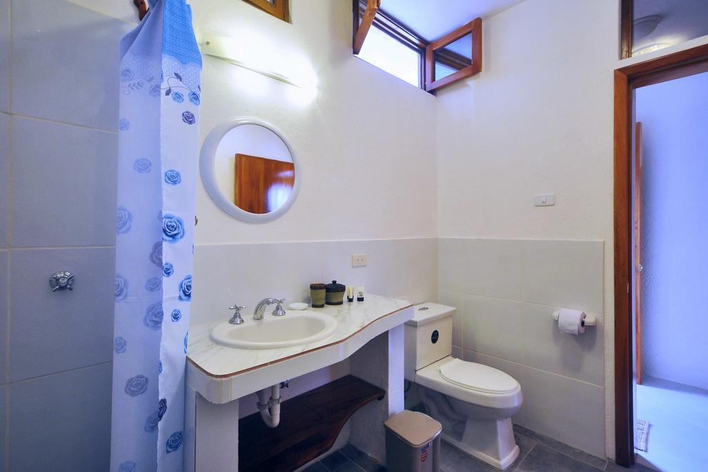 The Galeodan Suites Puerto Baquerizo Moreno Kültér fotó