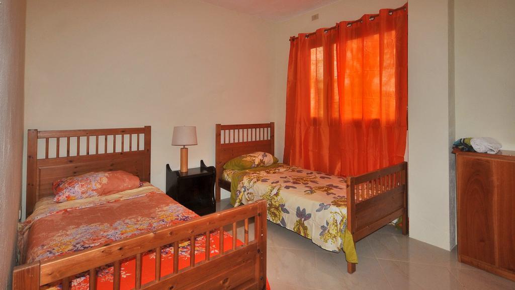 The Galeodan Suites Puerto Baquerizo Moreno Kültér fotó